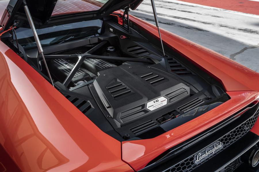 Моторный отсек Lamborghini Huracan EVO (LB724) 2019 года  (фото 45 из 87)